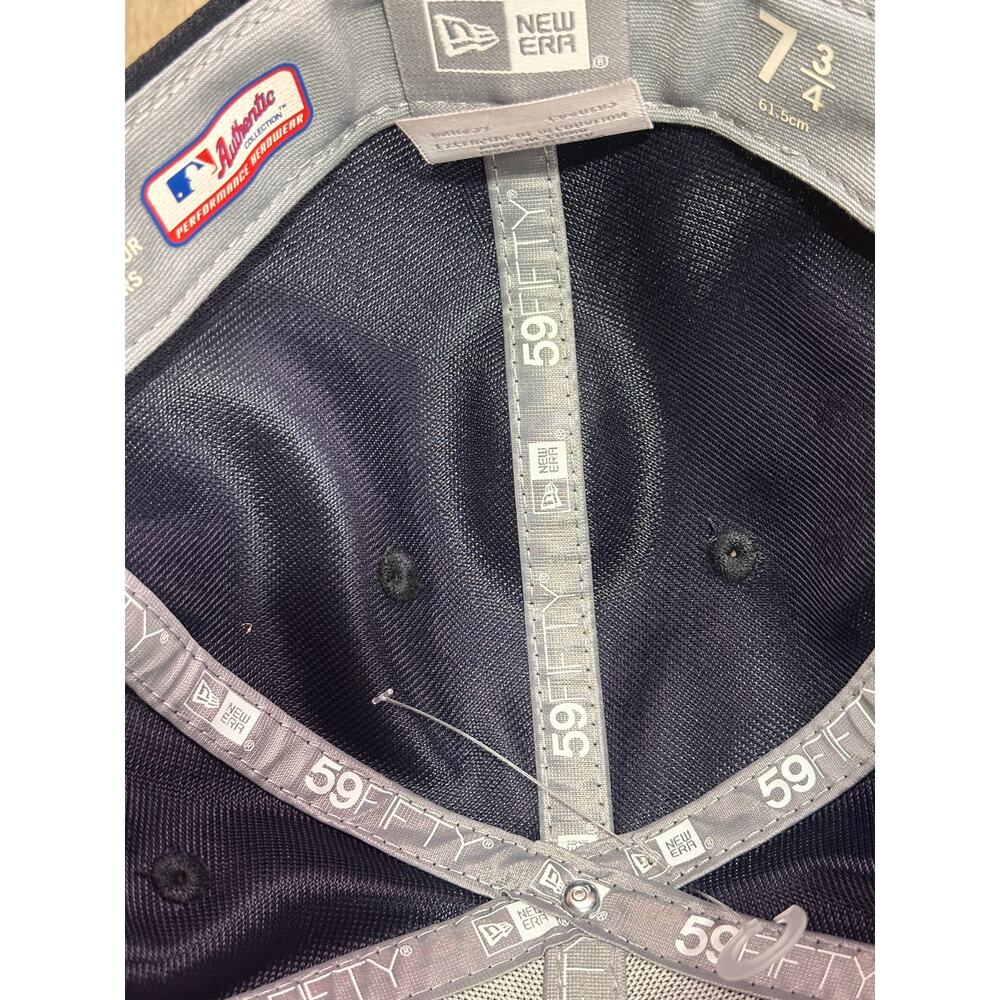 New Era 59FIFTY Seattle Mariners Fitted Hat 7 3/4 MLB Authentic Navy Cap - Picture 8 of 8